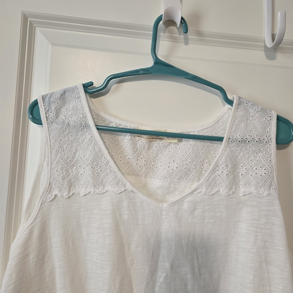 Faded Glory White Lace Accent Tank Top - Picture 2 of 3